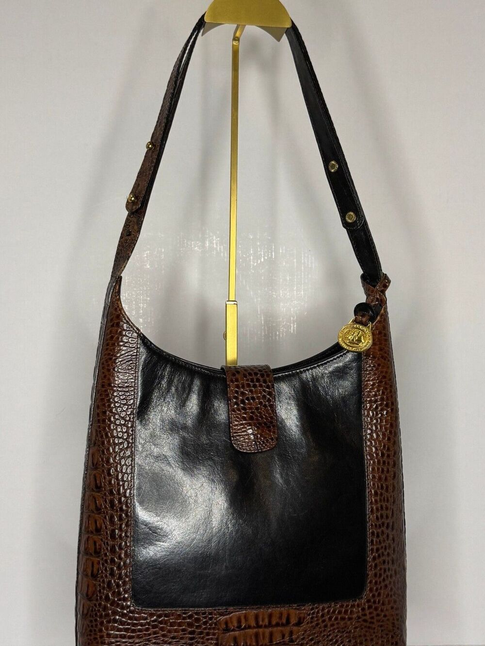 Vintage Brahmin Tuscan Black Brown Croc Embossed Leather Shoulder Bag